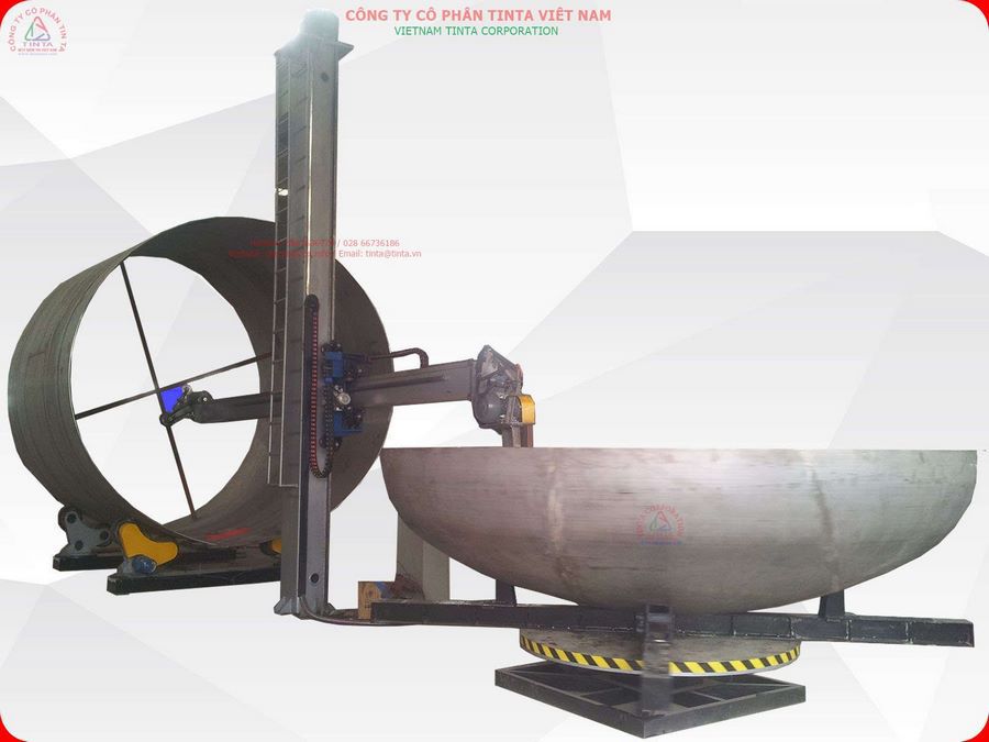 Gia công chỏm cầu cho các thiết bị phòng sạch: Sản xuất chỏm cầu cho các thiết bị phòng sạch trong các ngành công nghiệp dược phẩm, thực phẩm.