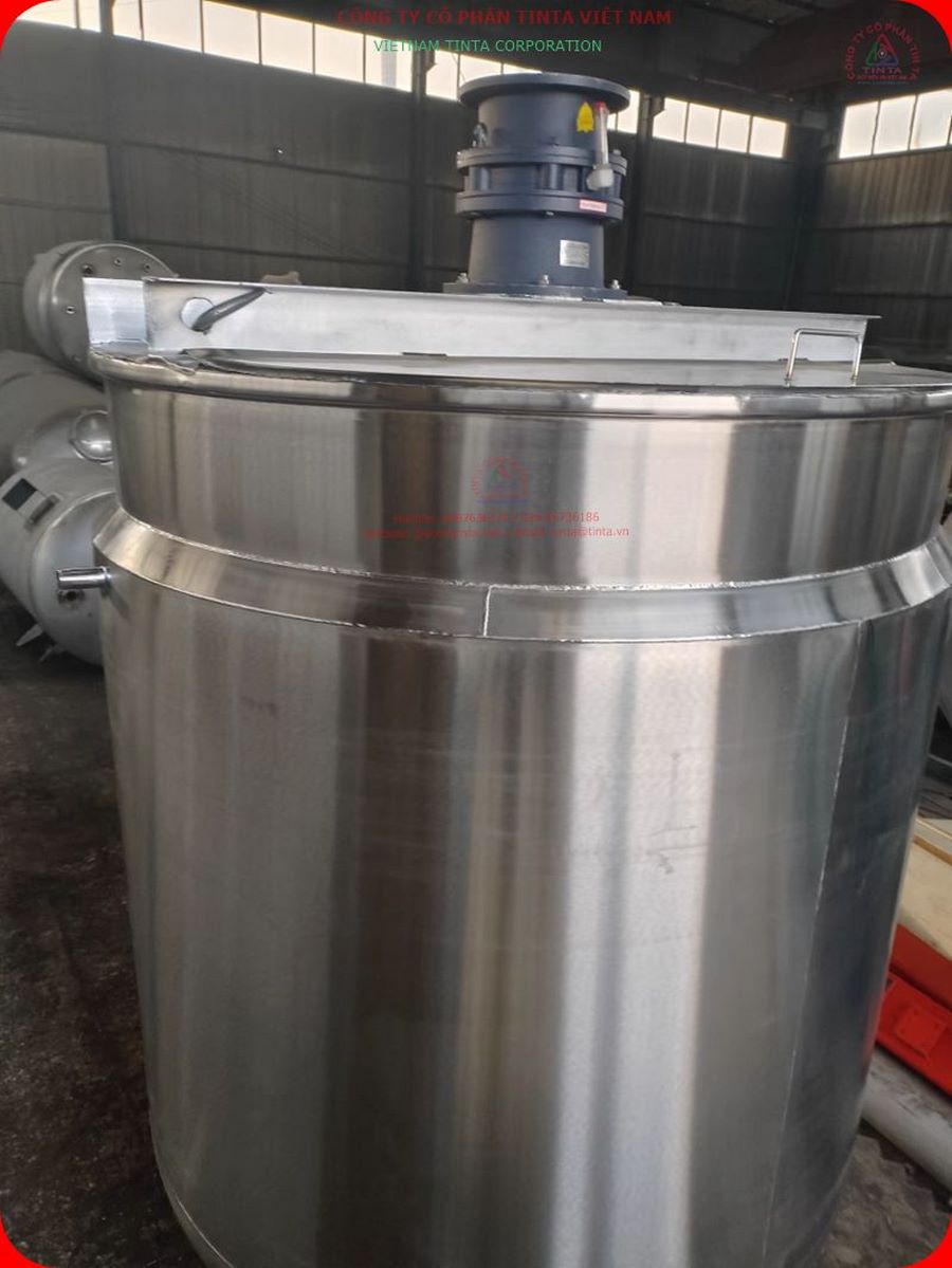 Gia công inox bồn inox chất lượng, giá rẻ tại xưởng TP.HCM, giao hàng tại các tỉnh như Đồng Nai, Bình Dương, Vĩnh Long, Sóc Trăng.