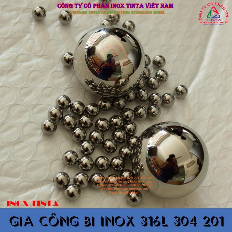 These balls are widely used in industries such as mechanical engineering, food processing, and construction, where durability and reliability are paramount. 