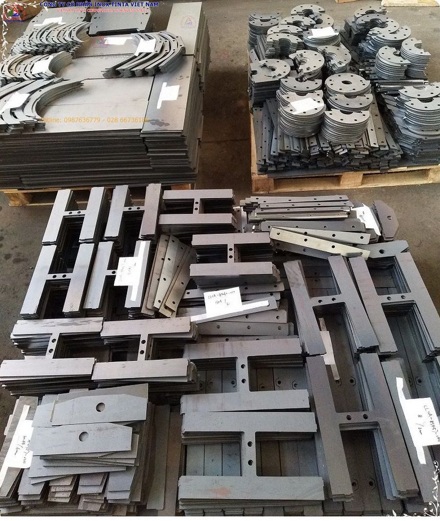 Xưởng gia công inox Tinta tại Quận 12 nhận gia công theo yêu cầu, đảm bảo giao hàng nhanh và chất lượng sản phẩm vượt trội.