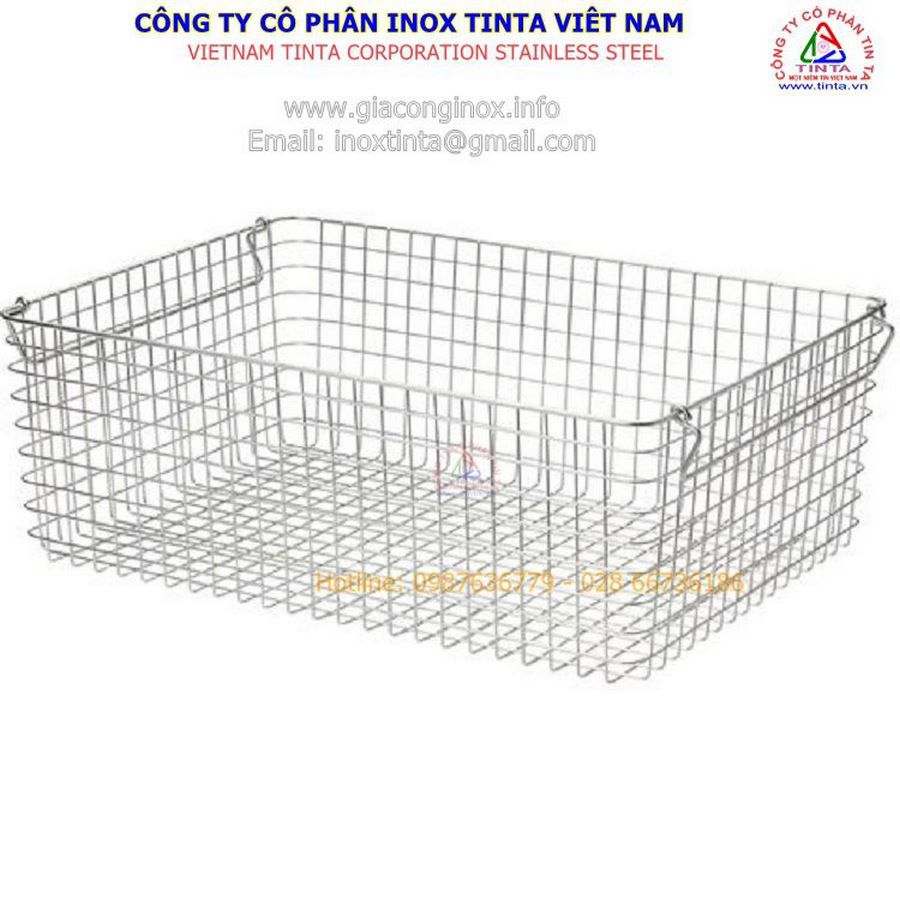 Processing stainless steel basket. Products used in the medical department such as operating room made of stainless steel 201 304 316