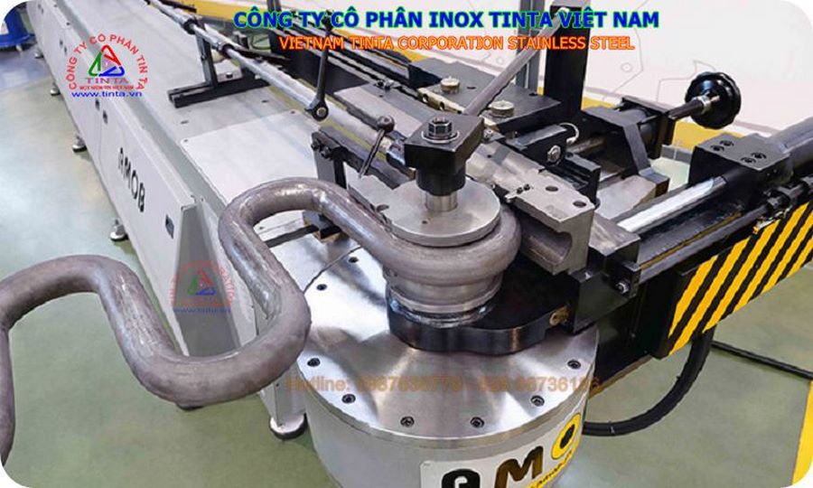 Gia công uốn inox theo yêu cầu. Chấn đột dập đục lỗ cắt laser fiber giá rẻ tại TPHCM BD