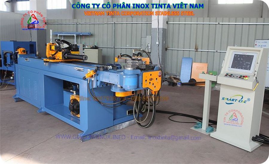 A sample quote for the mechanical processing of stainless steel products. Mechanical Engineering Technique with mechanical processing methods such as turning, milling, drilling, boring ...   techniques in mechanical fabrication.