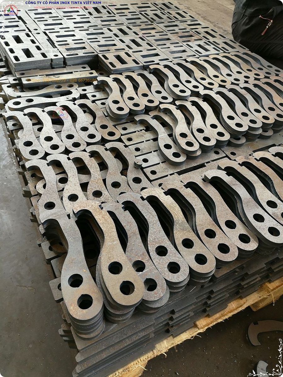 Gia công đồ inox có thật sự cần ? Tìm mua đồ inox tốt nhất ở đâu ?  Vậy khách hàng sẽ tìm gia cong do inox như thế nào ? Hãy gọi ngay đến với công ty inox TIN TA .