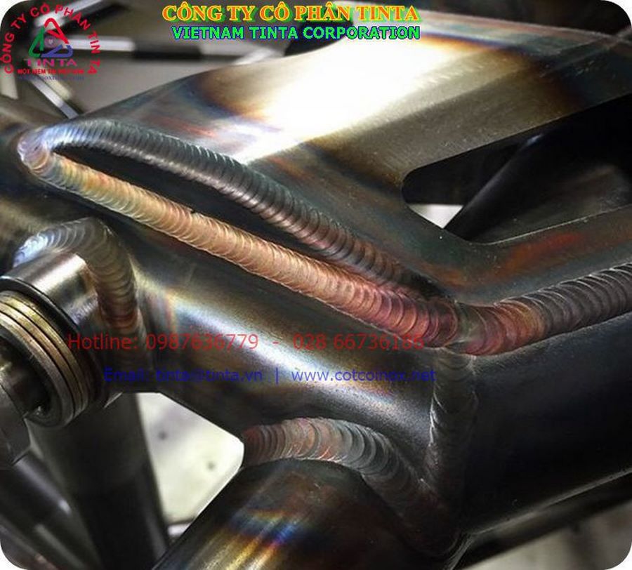 Gia công đánh bóng inox trên bề mặt và sử dụng máy đánh bóng thủ công việc xử lý và đánh bóng lại một phần đá có ảnh hưởng lớn đến hiệu quả tổng thể của ứng dụng đá nhám xốp nỉ lơ