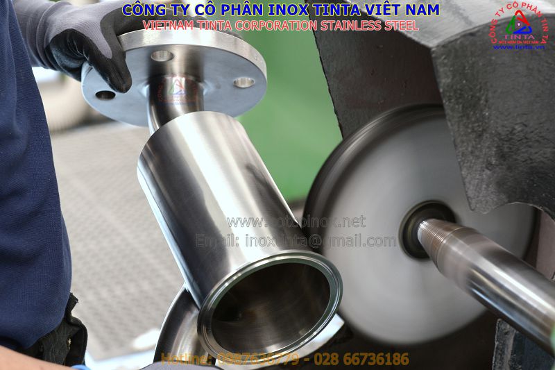 1627362565_gia-cong-danh-bong-inox-guong-xuoc-hairline-tam-ong-cuon-1.jpg