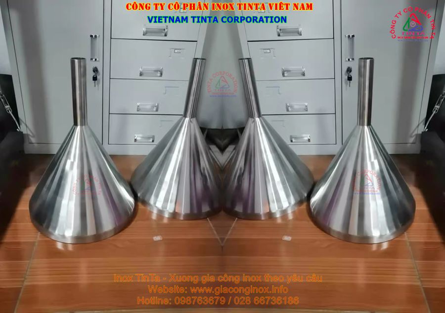 1717663382_Nhan-gia-cong-inox-theo-yeu-cau-ban-ve-dich-vu-danh-bong-gia-re-21.jpg