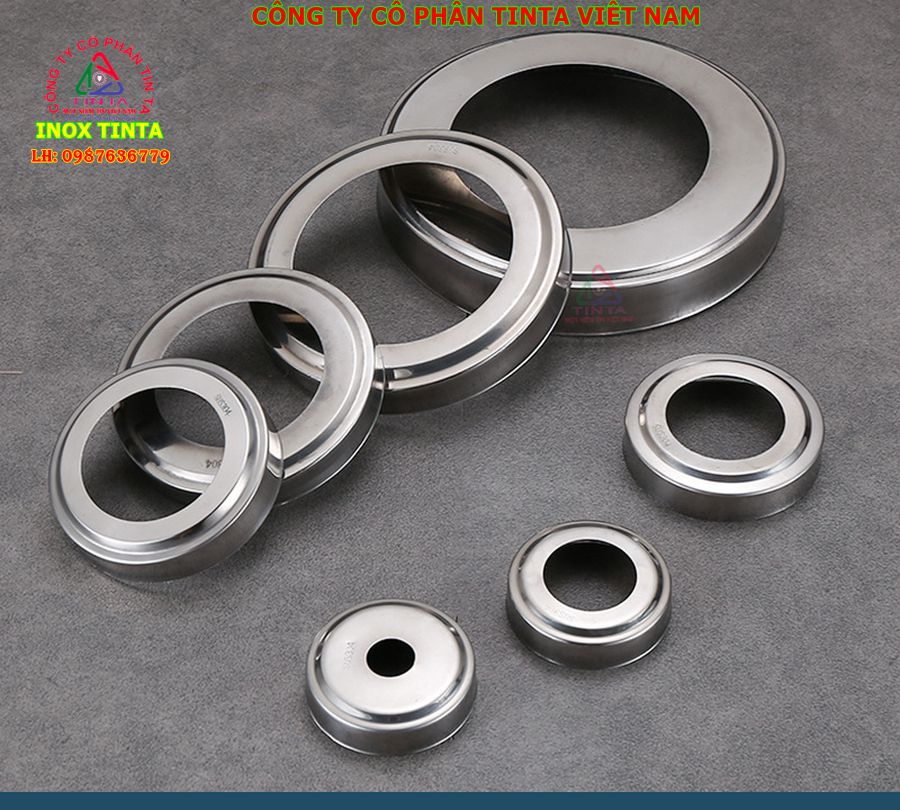 1735224898_Chom-cau-nap-chup-bit-dau-ong-inox-sat-thep-chan-tru-cot-lan-can-cau-thang-tron.jpg