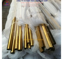 GOLD STAINLESS STEEL PIPE