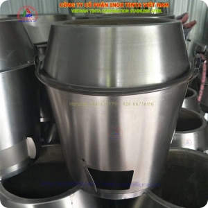Polished stainless steel for a long-lasting shine High-quality stainless steel fabrication