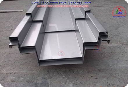 Ở đâu nhận làm máng inox thoát nước giá rẻ mà uy tín và chất lượng tốt?